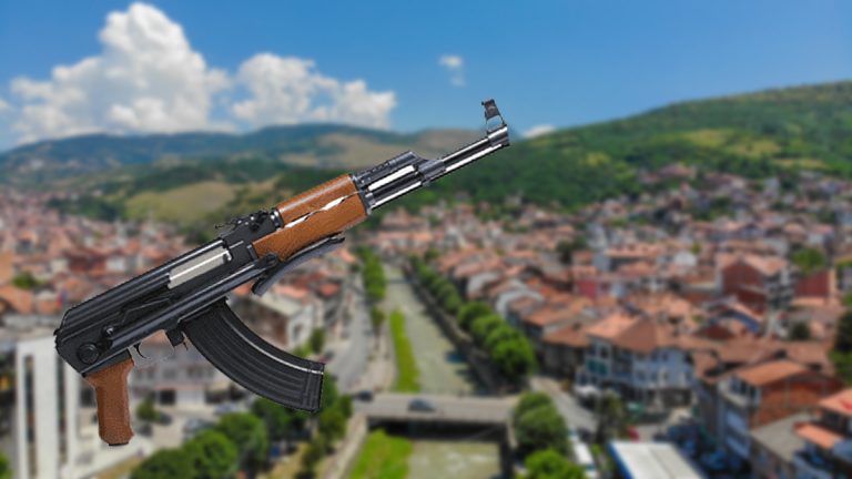Rasti i rëndë në Prizren, flasin nga Policia: 24-vjeçari dyshohet se ka kryer vetëvrasje me kallashnikov