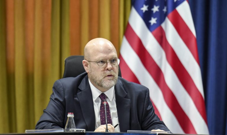 Hovenieri uron kadetët e rinj që iu bashkuan sot Policisë së Kosovës