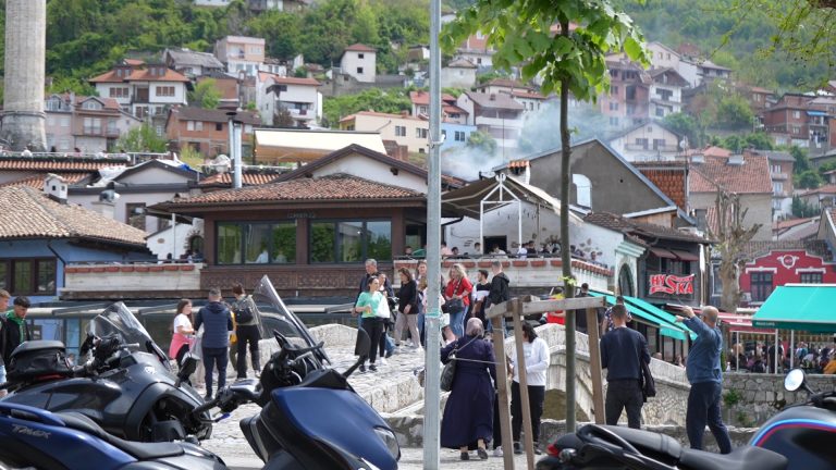 ASK: Mbi 78 mijë të rinj në Kosovë nuk janë në shkollë, në trajnime e as në punë