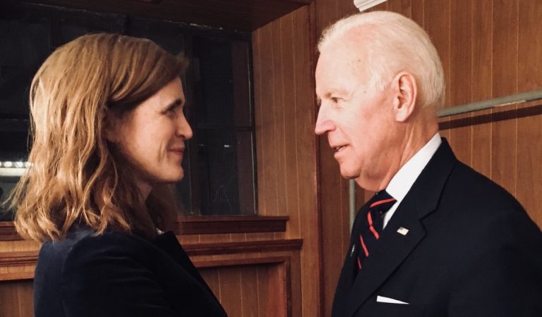 Tensionet në veri, diplomatja e lartë e SHBA-së vizitë në Kosovë dhe Serbi