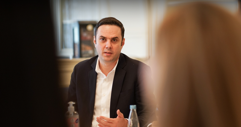 Reagon Abdixhiku pas publikmit të draft-statutit për Asociacion: Është shtet brenda shtetit