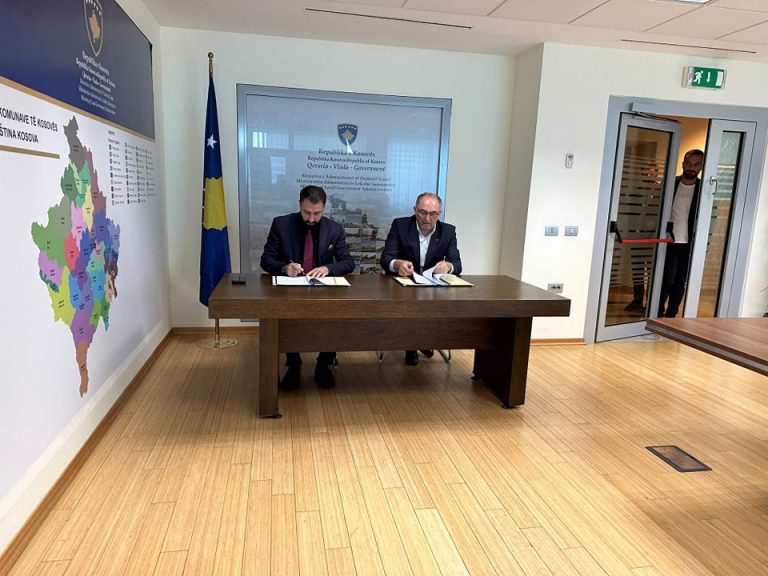 Shaqir Totaj nënshkruan marrëveshje për mbështetje financiare me MAPL-në