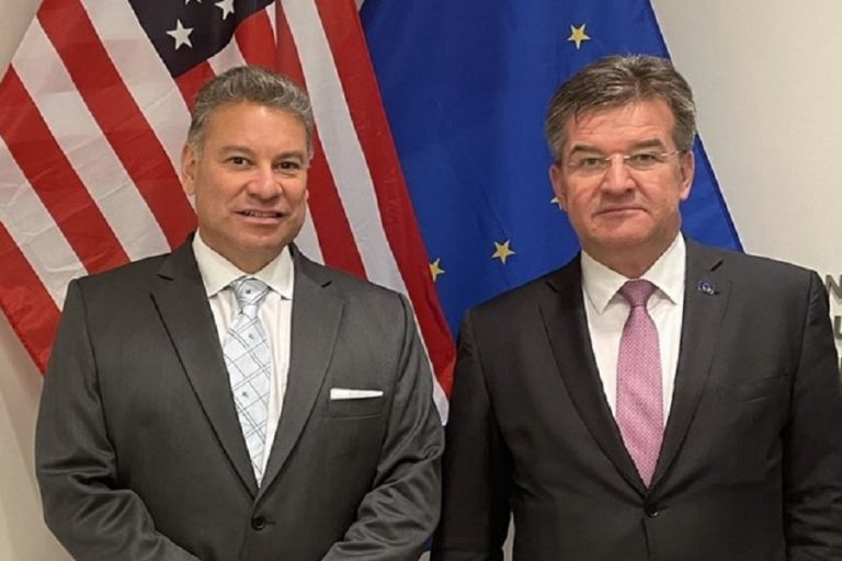 Lajçak dhe Escobar javë tjetër në Kosovë dhe Serbi