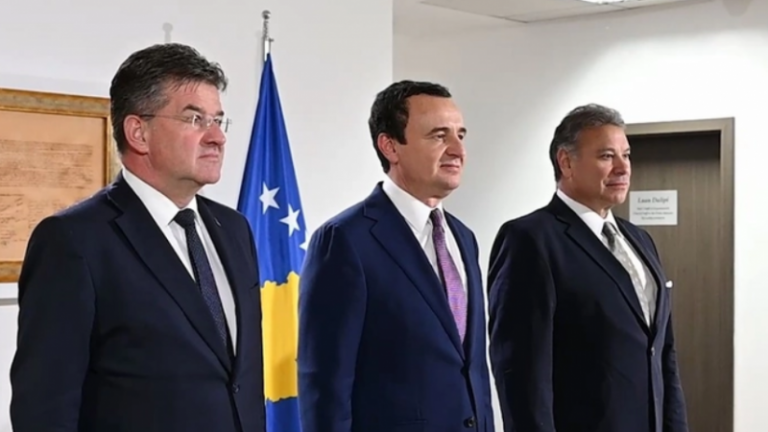 Lajçaku bën thirrje për shtensionim, zgjedhje të parakohshme e kthim në dialog