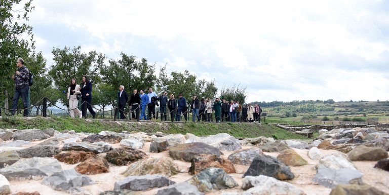 Vendim i ministrisë, agjencitë udhëtimit, tash e tutje duhet të pajisen me leje