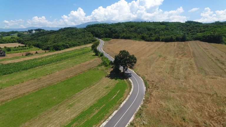 Vazhdojnë punimet infrastrukturore në Komunën e Prizrenit