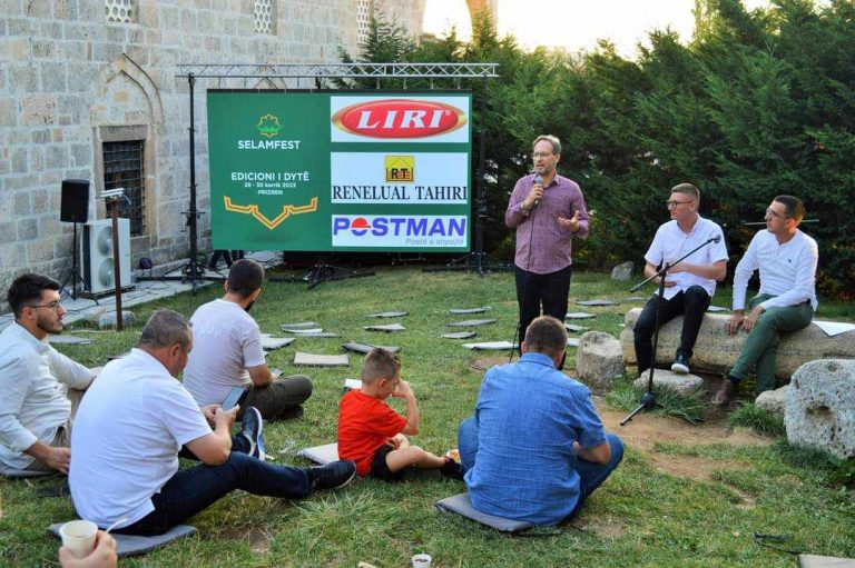 Fillon edicioni i dytë i Selamfest në Prizren, mbrëmë nata e parë