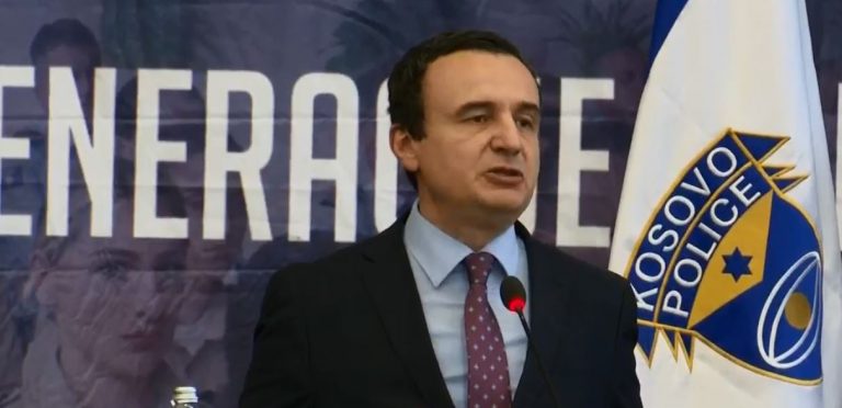 Kurti në diplomimin e gjeneratës së re të Policisë: Jeni vijimësi e UÇK-së