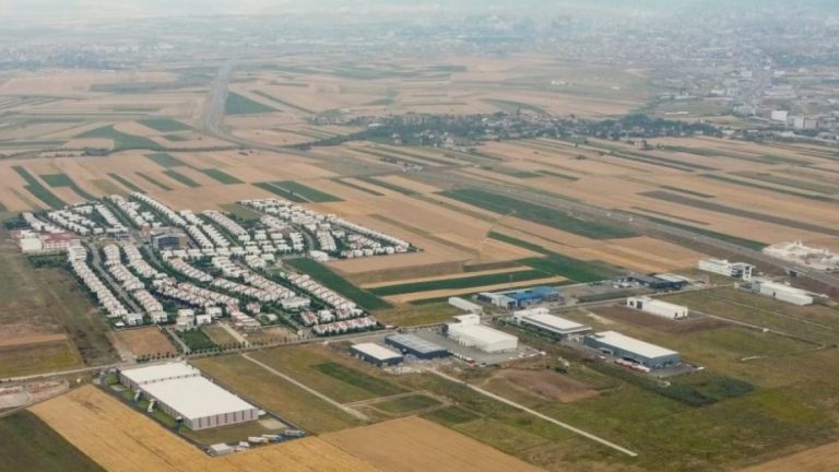 Privatizimi tkurr sipërfaqet bujqësore, sa kushton një ar tokë në Kosovë?