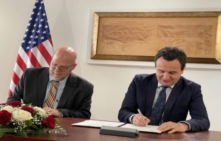 Kurti dhe Hovenier nënshkruajnë marrëveshje për mbrojtjen e informacionit të klasifikuar