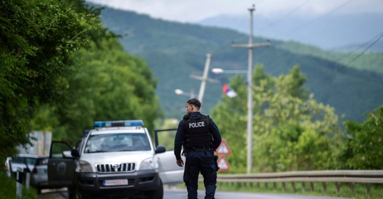 Policia demanton raportimet se shqiptarët hapën zjarr ndaj ushtrisë serbe, arreston 4 serbë për kalim ilegal të kufirit