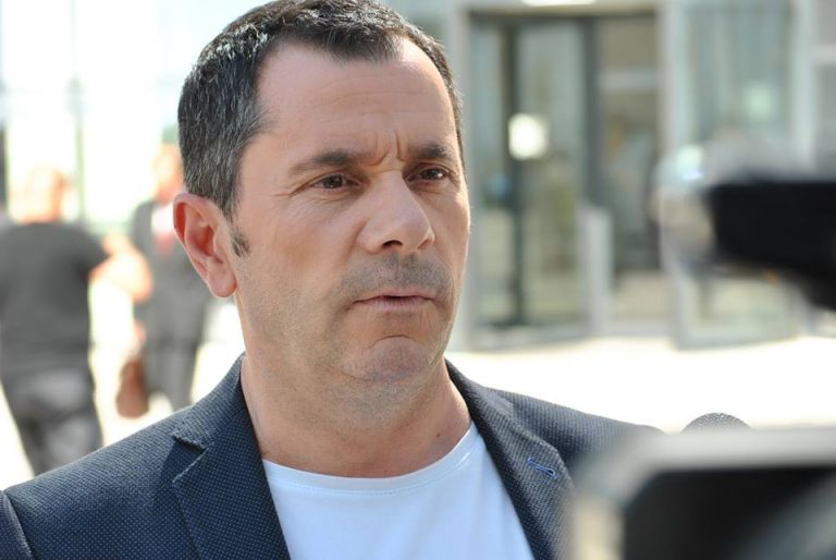 Gashi: Prokuroria po e pengon punën në rastin e Astrit Deharit