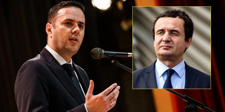 Abdixhiku, Kurtit: Po rren