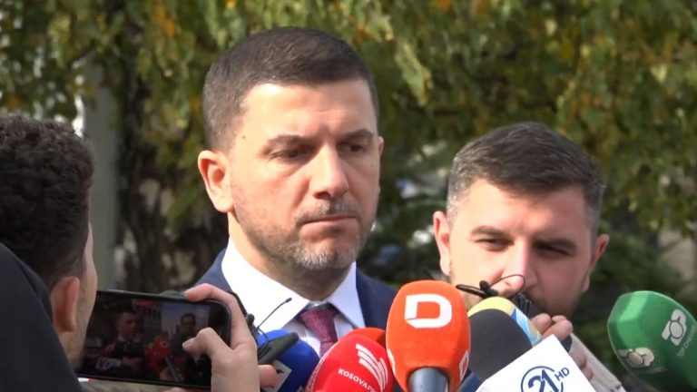Krasniqi: Lajçaku tha se drafti i Asociacionit është në pajtim me Kushtetutën, ne s’e pamë