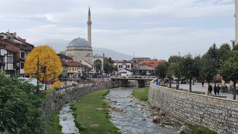 Moti sot kryesisht i vranët, temperatura deri në 24gradë Celsius