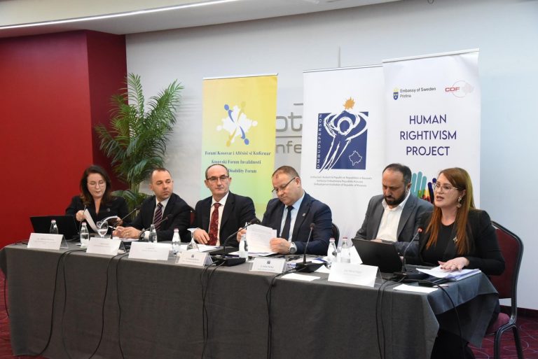 Organizohet konferencë për ndër të Ditës ndërkombëtare për të Drejtat e Njeriut