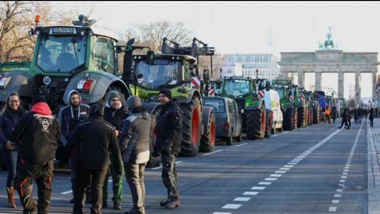 Fermerët gjermanë të pakënaqur, planifikojnë protesta të reja