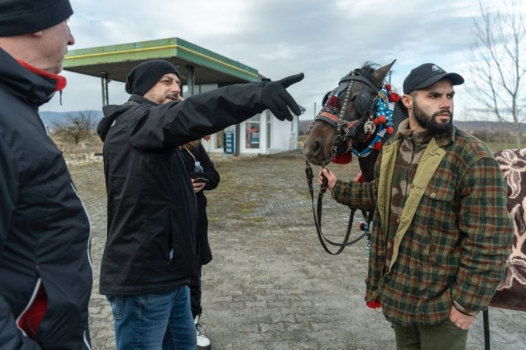 Nisin xhirimet e filmit më të ri të Samir Karahodës “ My godfather sent me an Iphone”