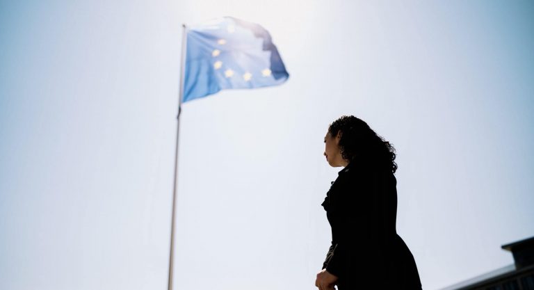 Presidentja Osmani uron liberalizimin e vizave: Sot po e gëzojmë lirinë që na u mohua padrejtësisht