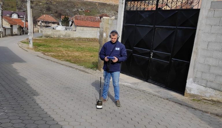 Kanë filluar aktivitetet për uljen e humbjes së ujit në fshatin Zhur