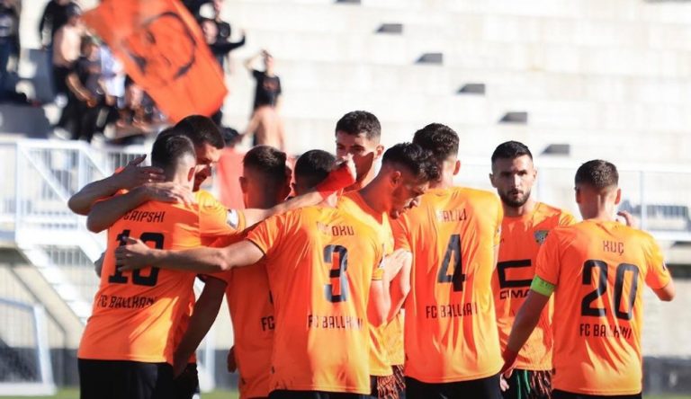 Ballkani mposht Lirinë në Suharekë, ngjitet në krye të renditjes në Superligë