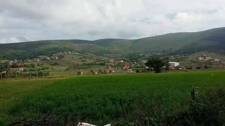 Ambulanca e Mjekësisë Familjare (AMF) në fshatin Lugishtë e Hasit drejtë përfundimit të renovimit