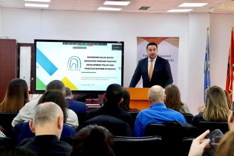 Akreditohet Programi i ri studimor i nivelit master “Qeverisje Demokratike dhe Sundimi i Ligjit”,  në kuadër të Fakultetit Juridik të UPZ “ Ukshin Hoti”