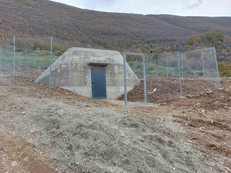 Përfundon rehabilitimi i rezervuarit të ujit të pijshëm në fshatin Vërmicë