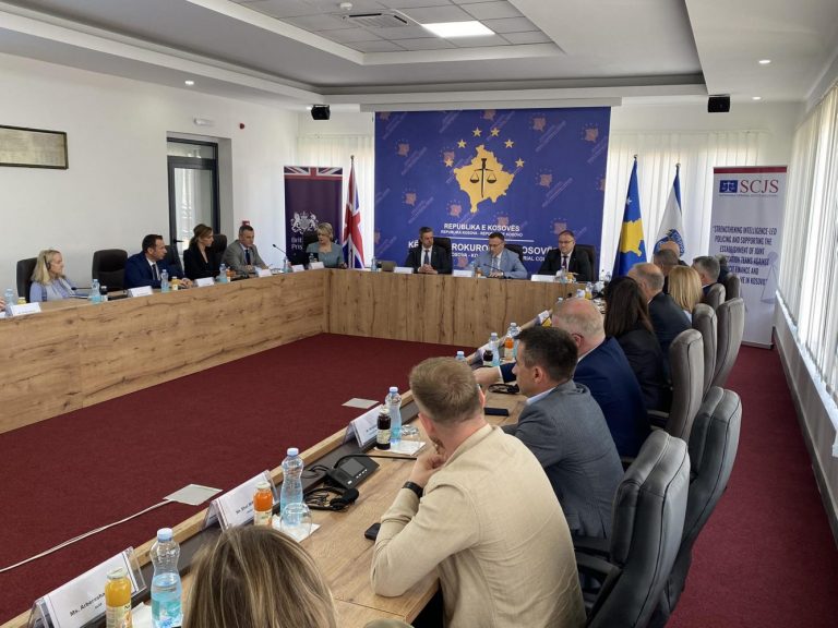 Nënshkruhet memorandumi për luftimin e krimit të organizuar dhe korrupsionit