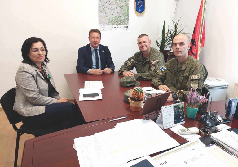 Nxënësit në shkollat e komunës së Suharekës do të mësojnë edhe lëndën “Edukimi për siguri”