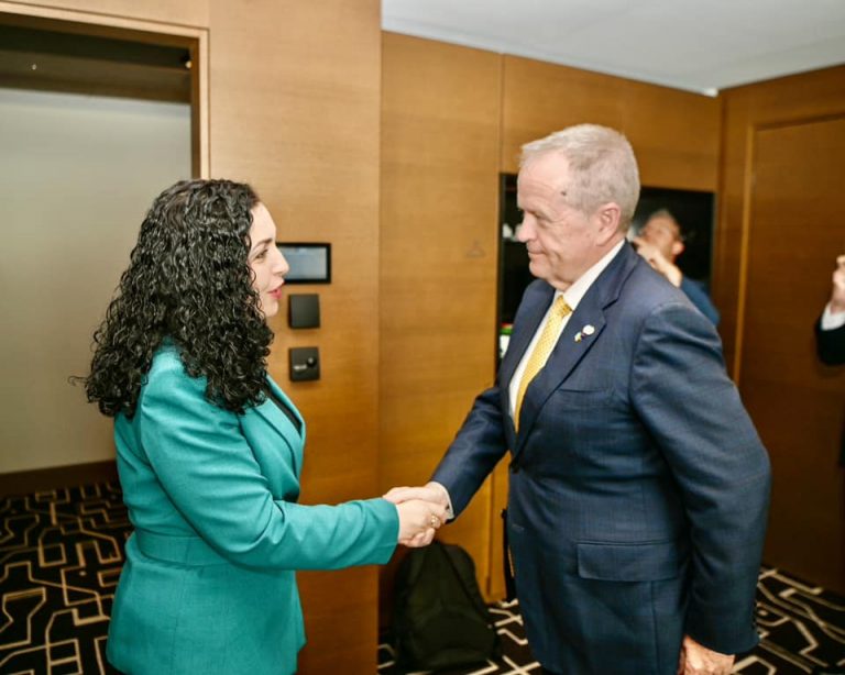 Osmani falënderon ministrin australian Bill Shorten për mbeshtetjen e vendit të tij ndaj Kosovës