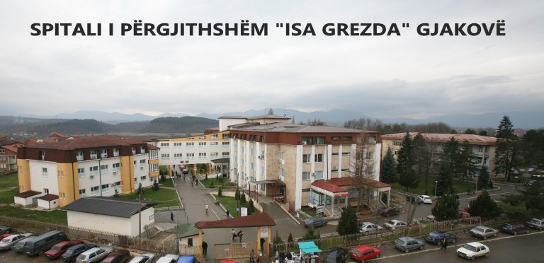 E rëndë: Vdes në spital fëmija rreth 3 vjeçar që u godit nga traktori në Rahovec