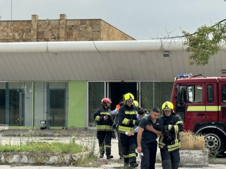 Policia, FSK-ja dhe zjarrfikësit ushtrojnë në afërsi të aeroportit