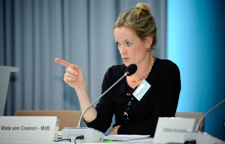 Von Cramon – Qeverisë serbe: Shqiptarët po diskriminohen, rrezikoni jostabilitet në rajon