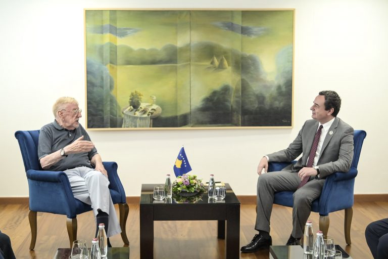 Kryeministri Kurti mirëpriti ambasadorin William Walker