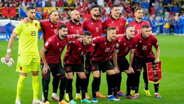 Sot, Shqipëria përballë Kroacisë