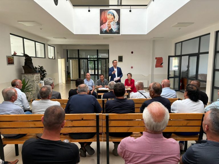 Përzgjedhen projektet më të mira në fshatrat Velezhë, Piranë dhe Gjonaj