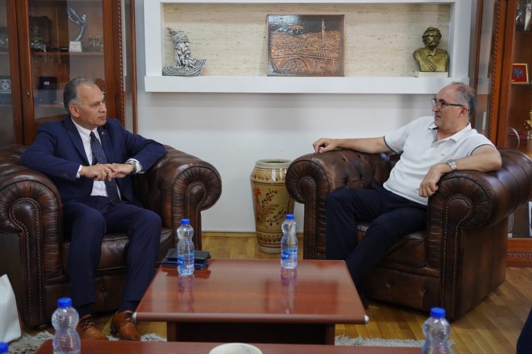 Totaj pret në takim deputetin e Paramentit të Republikës së Kroacisë