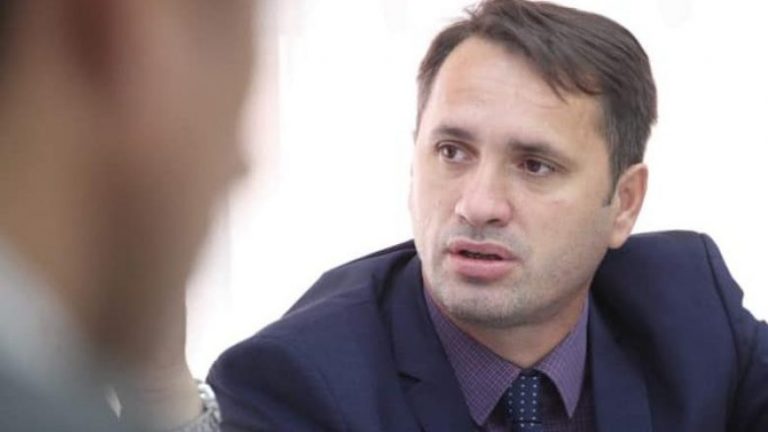 Sekretari i Zyrës së Kosovës në Serbi merr vërejtje nga Ministria e Jashtme