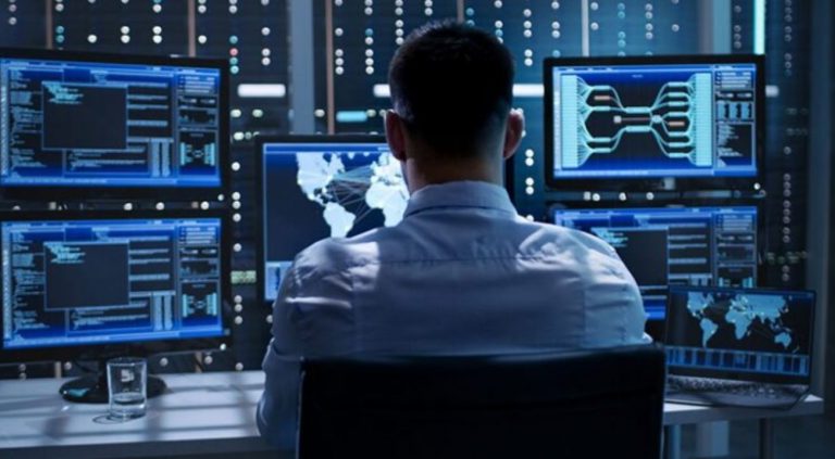 Bien sistemet kompjuterike, ndërprerje masive e shërbimeve në të gjithë botën