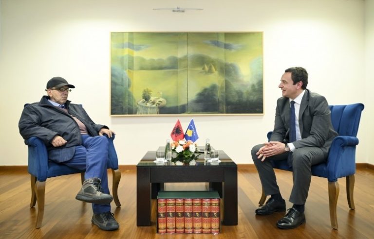 Kurti për Kadarenë: Ne humbëm shkrimtarin më të madh të të gjitha kohërave