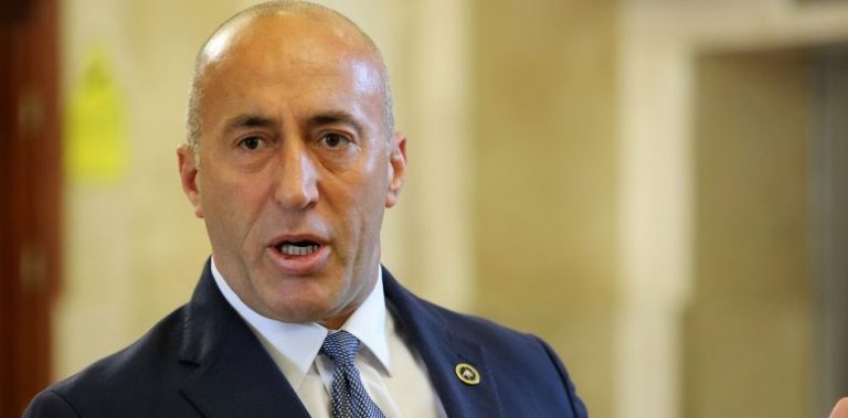 Haradinaj: Të çuditshme dhe të pakuptimta lavdërimet e kryeministrit për KEK-un, Kosovës i mbetet të lutet që edhe ky dimër të jetë i butë