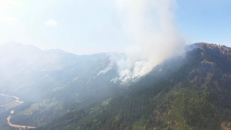 Riaktivizohen zjarret në Prevallë, qytetarët bëjnë thirrje për intervenim