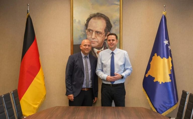 Abdixhiku – Sarrazinit: Në qeverisjen time, LDK-ja do t’i japë prioritet Procesit të Berlinit