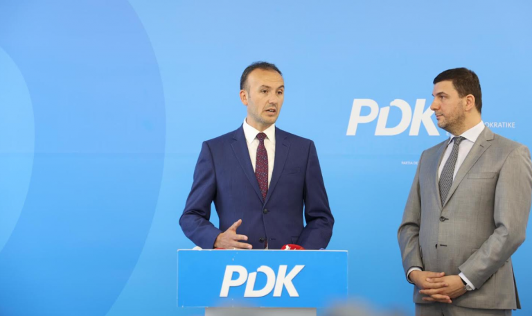 “Dështim total”, PDK-ja kritikon Qeverinë për investimet e huaja