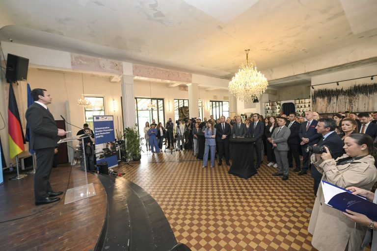 Lansohet Moduli i Certifikimit të Provimit të Jurisprudencës, Kurti: Digjitalizimi i shërbimeve do të sjellë kuadro të përgatitura dhe të afta