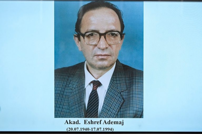 Sot në Universitetin “Ukshin Hoti” në Prizren mbahet Tryezë shkencore kushtuar kontributit të Eshref Ademajt