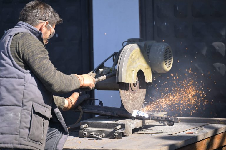 Shkatërrohen 993 armë dhe pajisje të ndryshme ilegale të konfiskuara nga Policia e Kosovës