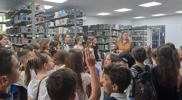 Me kërkesë të lexuesve, biblioteka e Prizrenit ndryshon formën e anëtarësisë vjetore