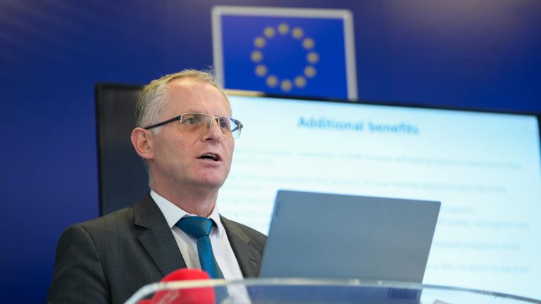 Bislimi: Kosova po punon për aderim në Tregun Unik të Pagesave në Euro